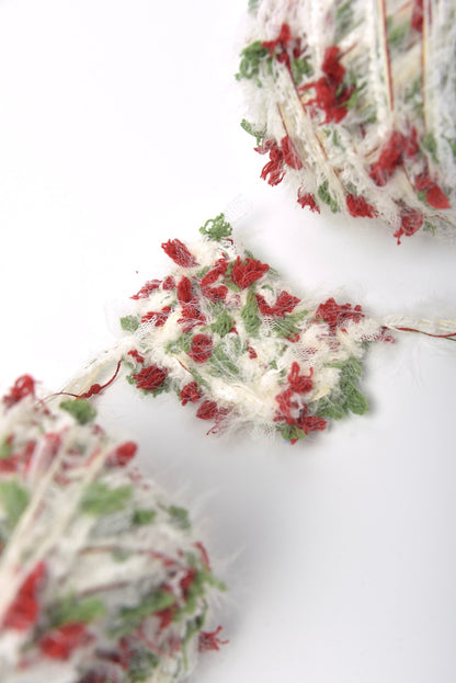 December Light Hand-mixed Yarn