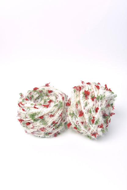 December Light Hand-mixed Yarn